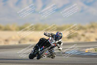 media/Dec-07-2025-CVMA (Sun) [[3e7d2de5dc]]/Race 18-Formula Twins-Formula 40 UL/